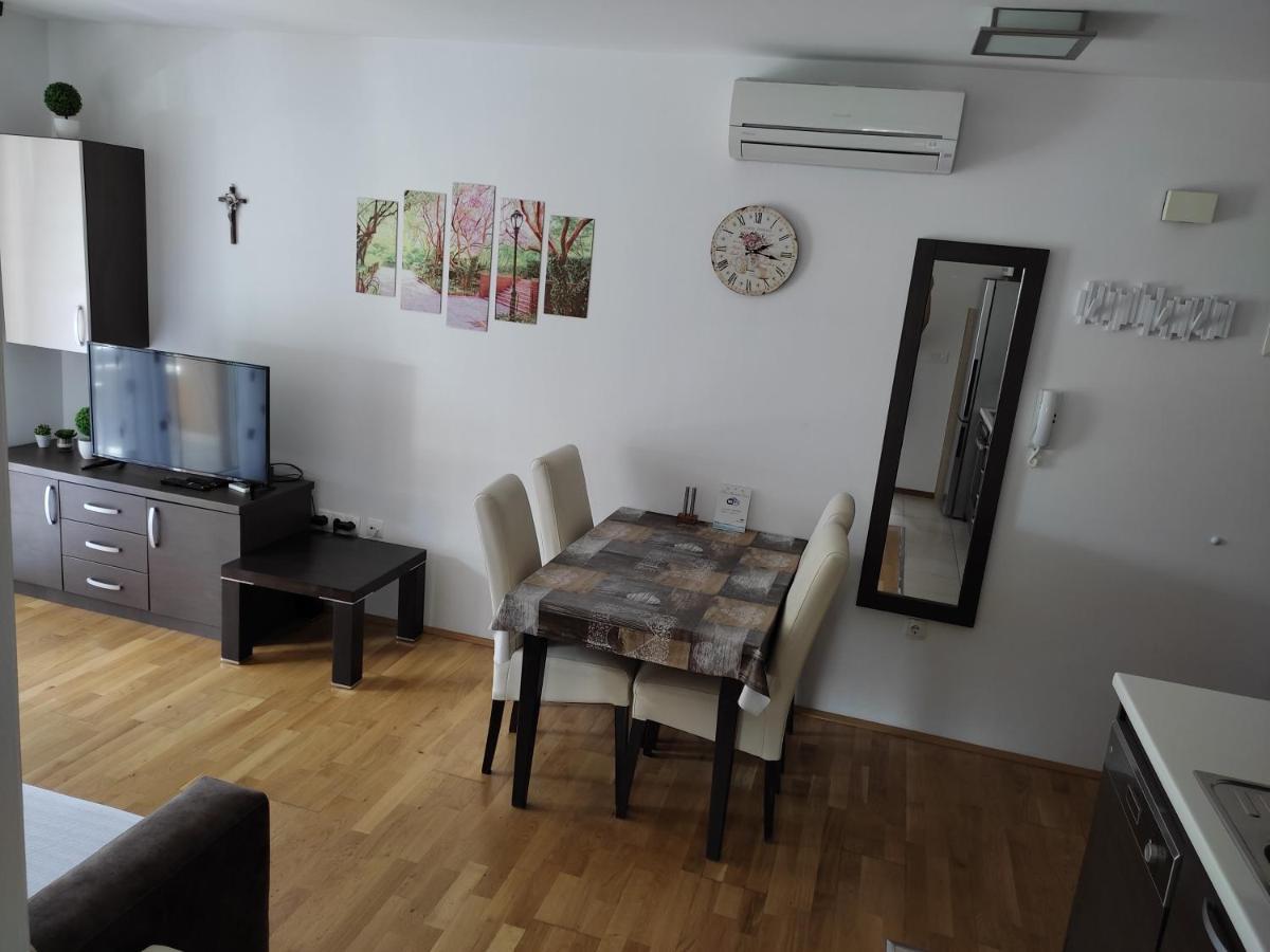 Musa Apartment 格拉达茨 外观 照片